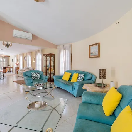 Oceano With Private Heated Pool, Aircon And Seaview *