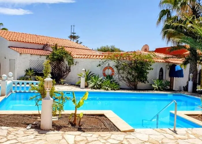 Oceano With Private Heated Pool, Aircon And Seaview Vila